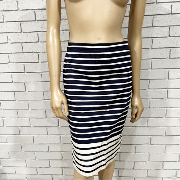 J.Crew Women’s Navy and White Striped Pencil Skirt - Picture 7 of 9
